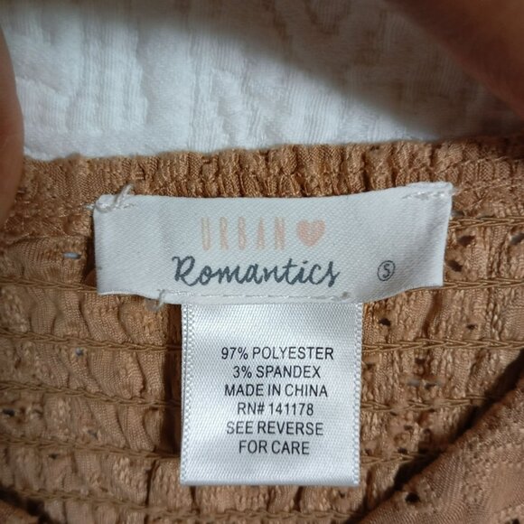 Urban Romantics Women Eyelet Flutter Sleeve Crop Top S Smocked Back Cottagecore - Picture 2 of 6